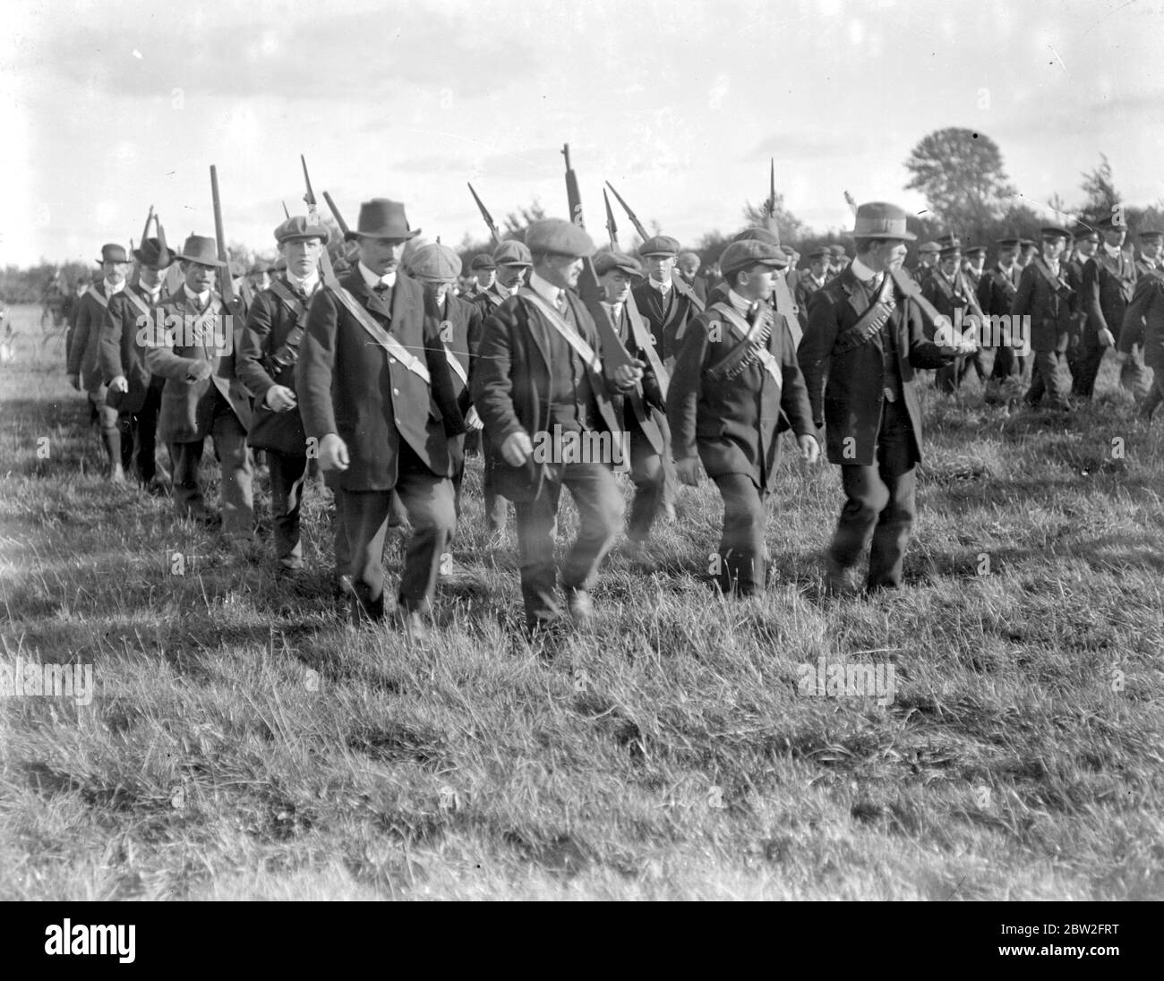 Volontari irlandesi sulla collina di Aughrim. 1914 - 1918 Foto Stock