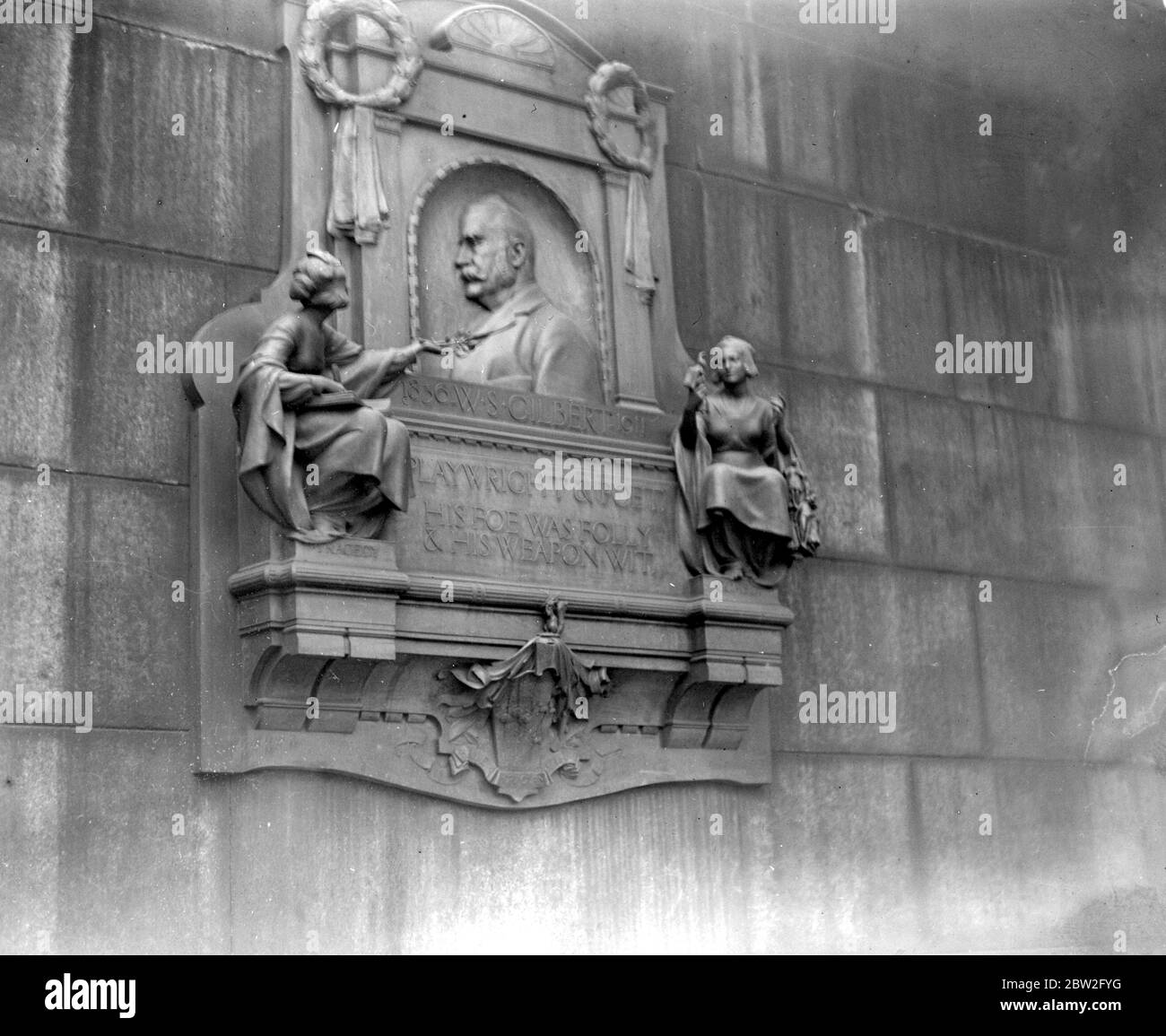 W. S. Gilbert Memorial sul bankment. 1 ottobre 1926 Foto Stock