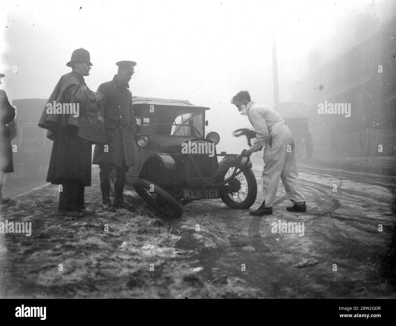 Incidente di auto antinebbia. 1933 Foto Stock