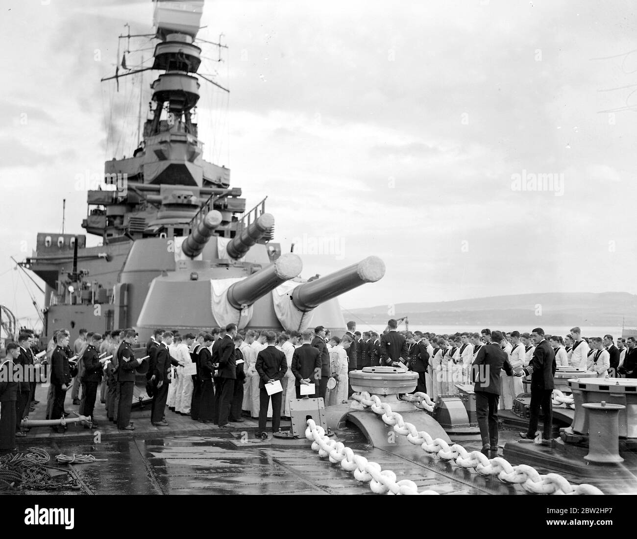 Atlantica flotta esercizi nel Moray Firth. Preghiere del mattino. 10 ottobre 1928 Foto Stock