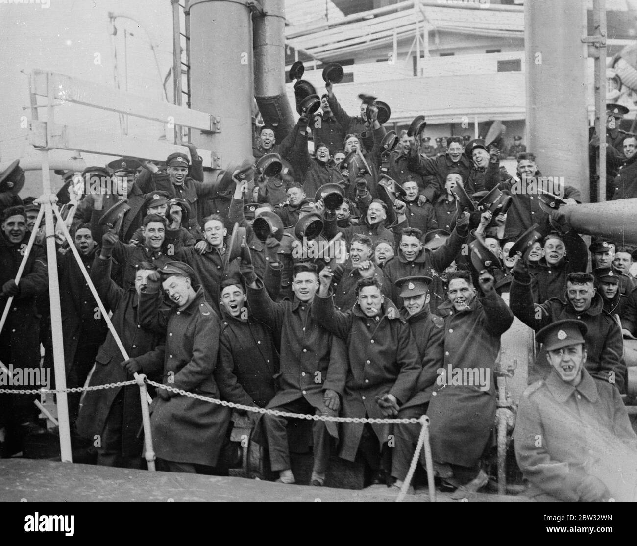 Le truppe lasciano Southampton per l'Est . Foto Stock