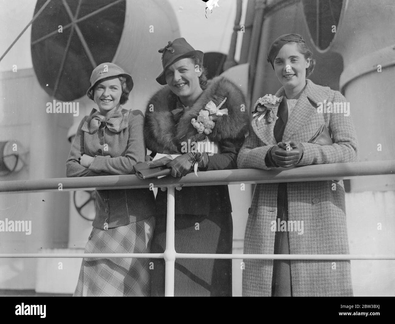Il team di British Lawn Tennis arriva a Southampton per l'America . 26 ottobre 1934 . Foto Stock