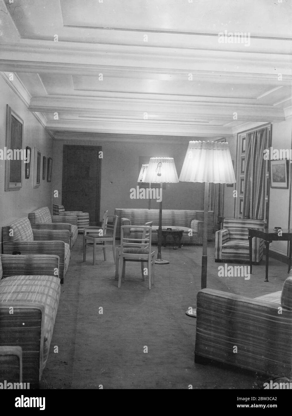Re per aprire la nuova sede RIBA . 5 novembre 1934 Foto Stock