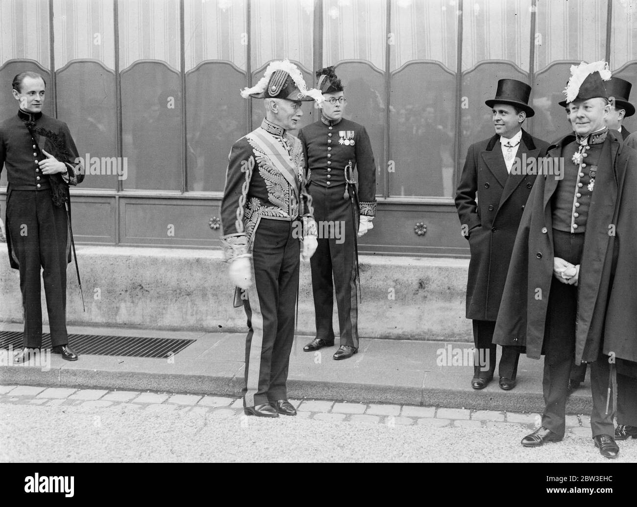 Sir George Clerk, Ambasciatore britannico a Parigi, presso l' accoglienza diplomatica del Presidente Lebrun presso l' Elysee Palace di Parigi. 29 dicembre 1934 Foto Stock