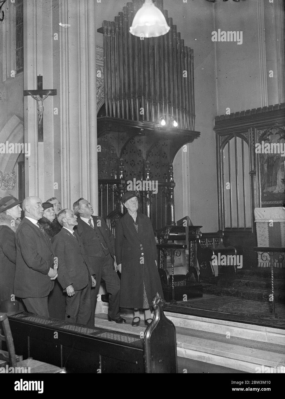 Cappella dei sarti casa può causare la promozione di Bill in Parlamento . Mantiene in vendita il sito storico . Pensionati dell'istituzione nella loro Cappella . 25 novembre 1935 Foto Stock