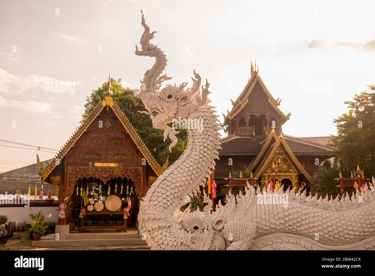 Il Wat Phra non o Wat Chetawan nella città di Chiang Rai nel nord della Thailandia. Thailandia, Chiang Rai, novembre 2019 Foto Stock