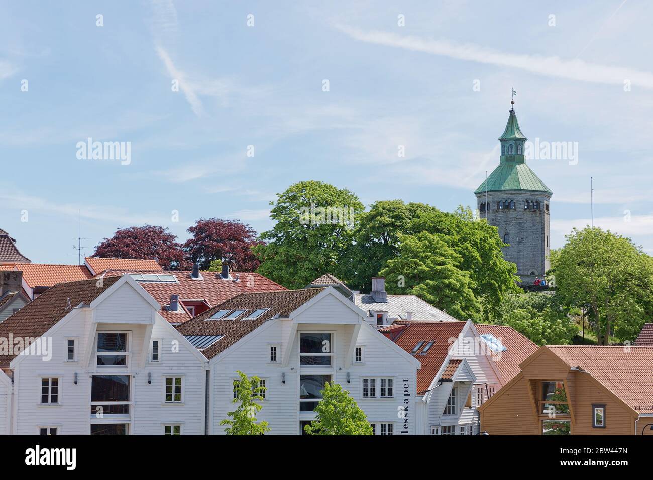 La torre Valberg si affaccia sulla città di Stavanger in Norvegia. Foto Stock