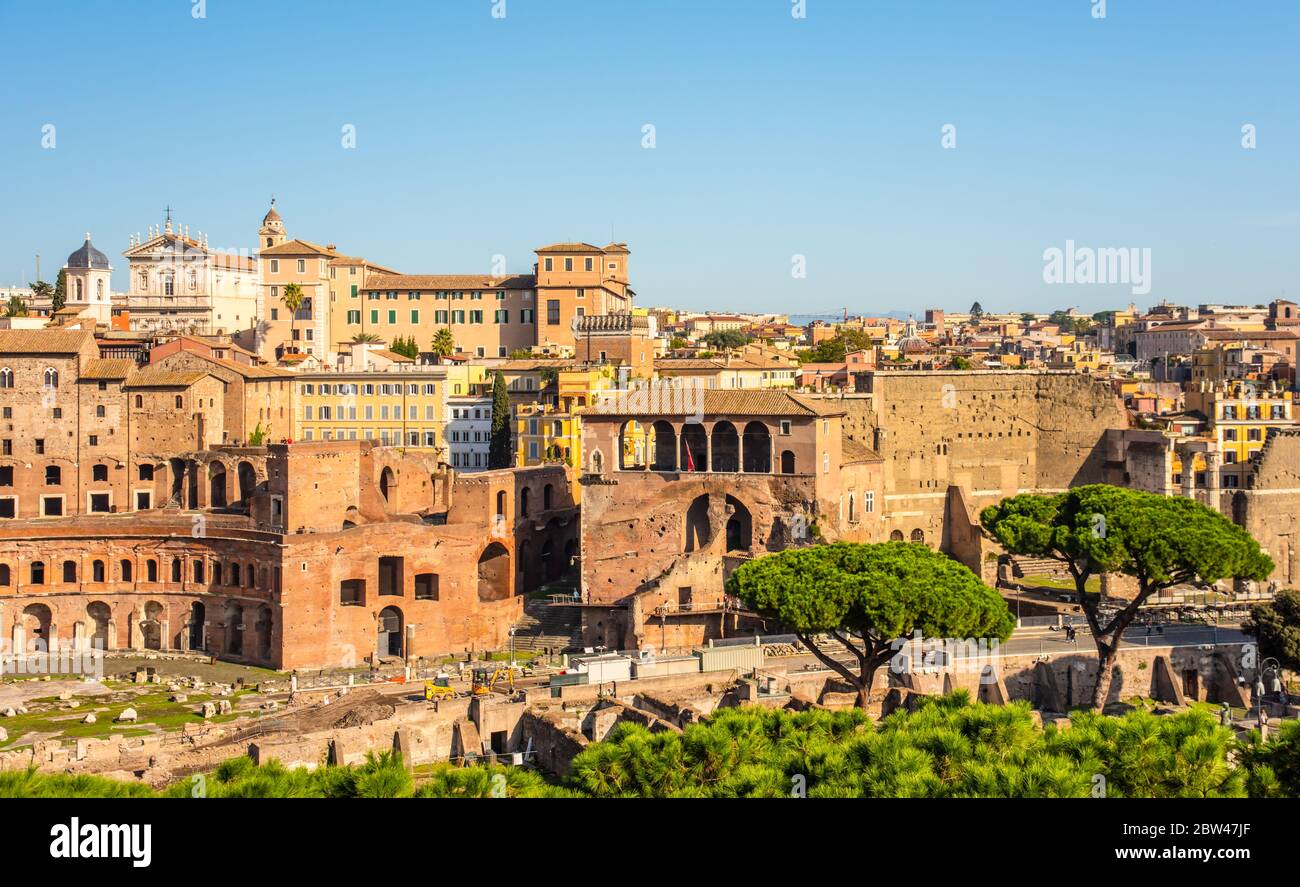 Vista del Forum Romanum dal Campidoglio in Italia, Roma. Viaggi nel mondo Foto Stock