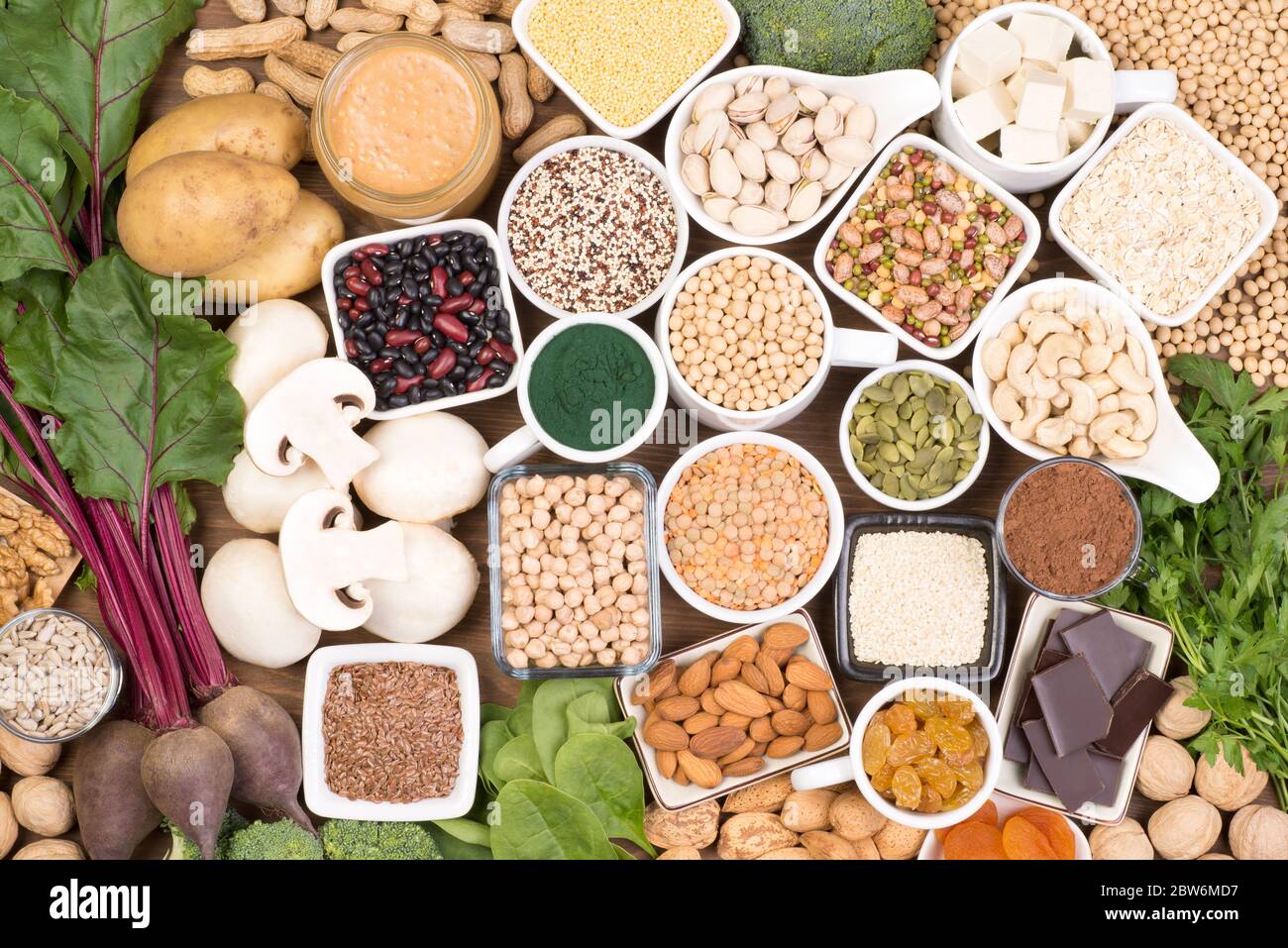 Ferro nella dieta vegana. Fonti di cibo di ferro vegano Foto Stock