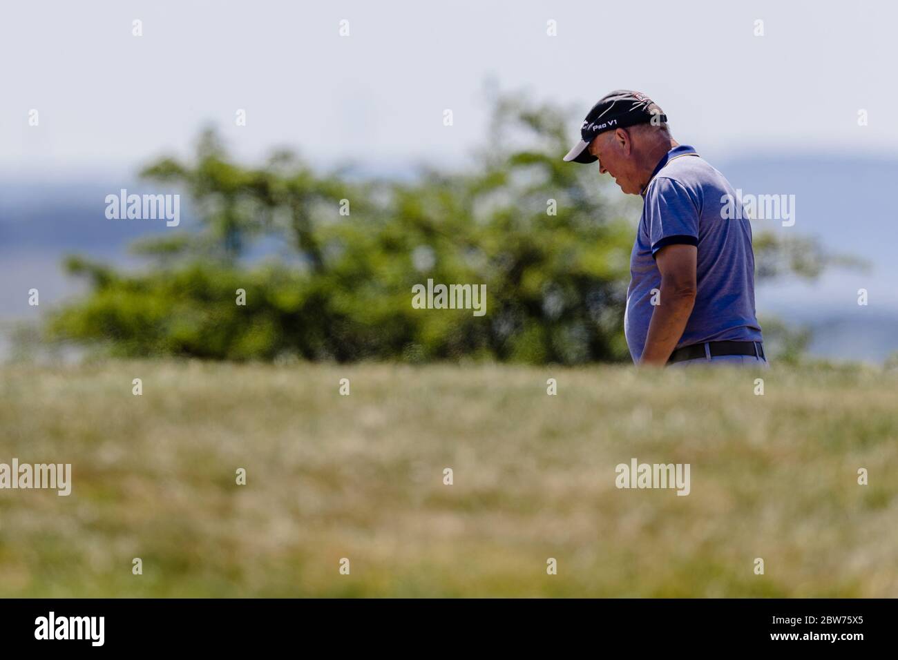 MERTHYR TYDFIL, GALLES - 29 MAGGIO 2020 - campo da golf gallese, il castello di Morlais consente ai suoi membri di godere di un gioco da solista di distanza sociale durante il covid-19 pandemi Foto Stock