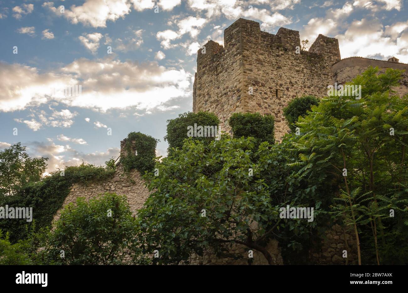 Castello Monreale a San Michele all'adige, Valle dell'Adige - Italia settentrionale - Castello medievale di Konigsberg Foto Stock