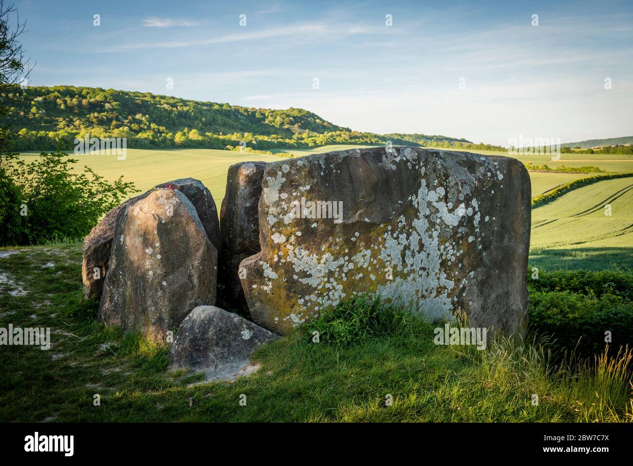 Barrum Neolitico lungo Barrow vicino a Trottisfliffe, Kent, Regno Unito Foto Stock