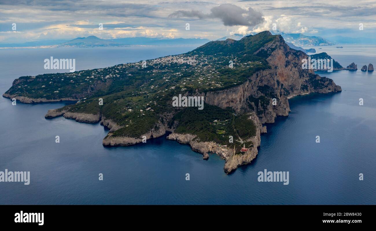 Isola di Capri, Drone Shot Foto stock - Alamy