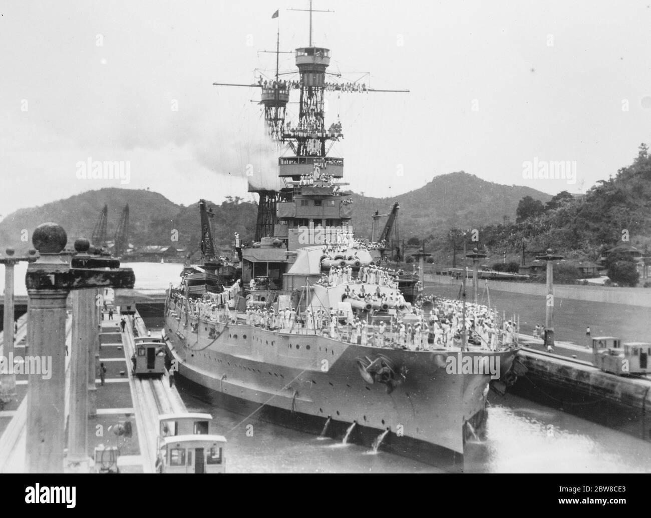 USS Pennsylvania nel canale di Panama . 1927 Foto Stock
