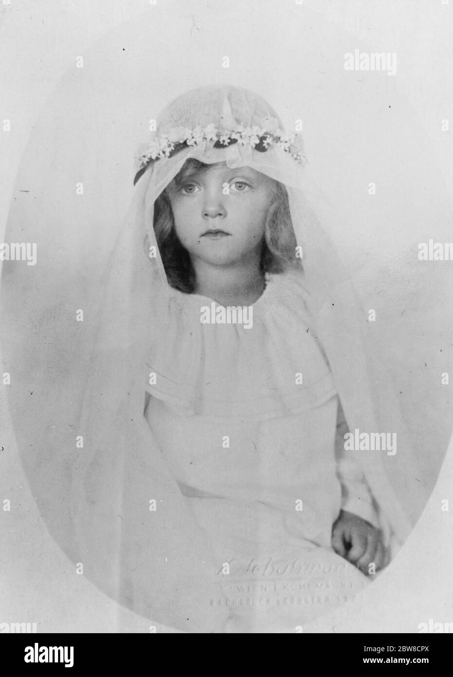 L'Arciduchessa Elizabeth Charlotte , figlia più giovane dell'ex imperatrice . 17 maggio 1927 Foto Stock