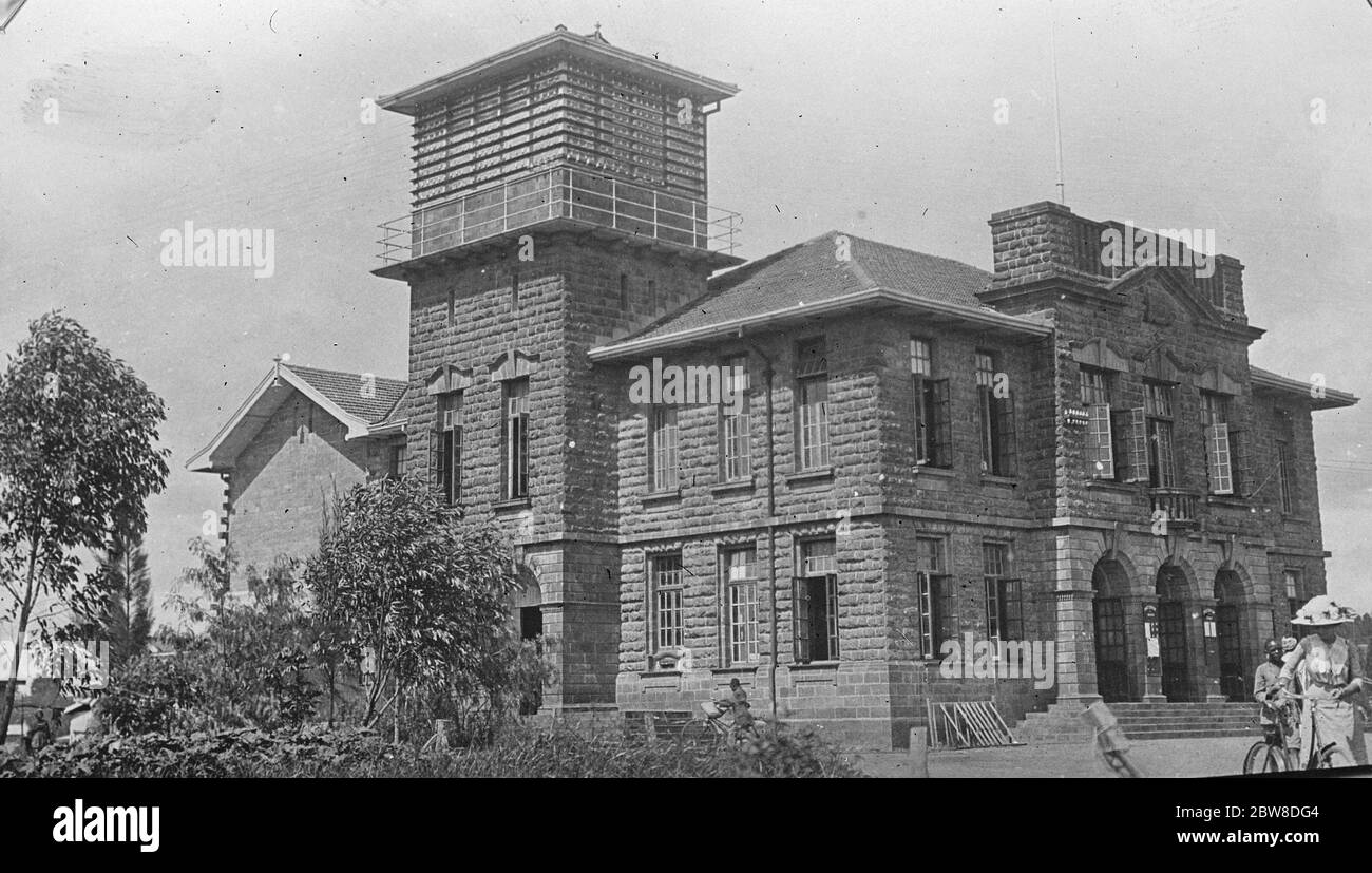 Cosa vedranno i principi in Africa orientale . L'ufficio postale di Nairobi. Agosto 1928 Foto Stock