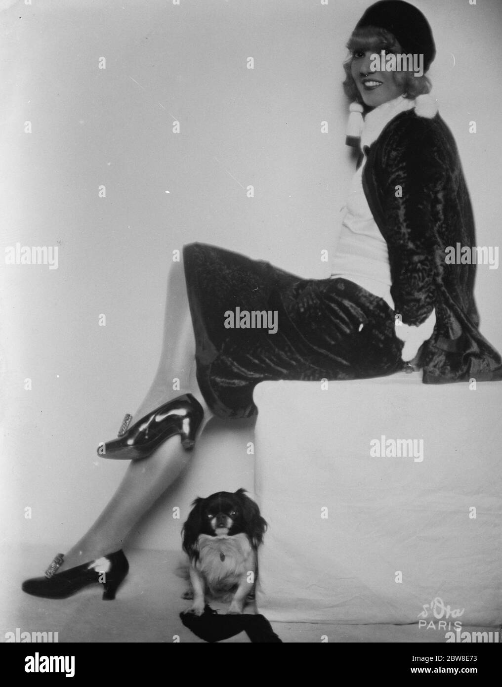 Non amato dagli artisti francesi . Miss Bessie Love , l'ultima ballerina americana a scendere a Parigi , dove , seguendo i passi di tanti altri, sta segnando un enorme successo . 1 novembre 1928 Foto Stock