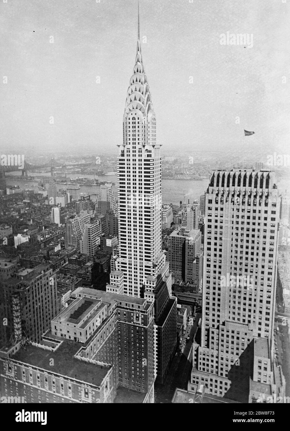 Una meraviglia di architettura e costruzione moderne. La Chrysler Tower si è arroccata al cielo . 3 luglio 1930 Foto Stock