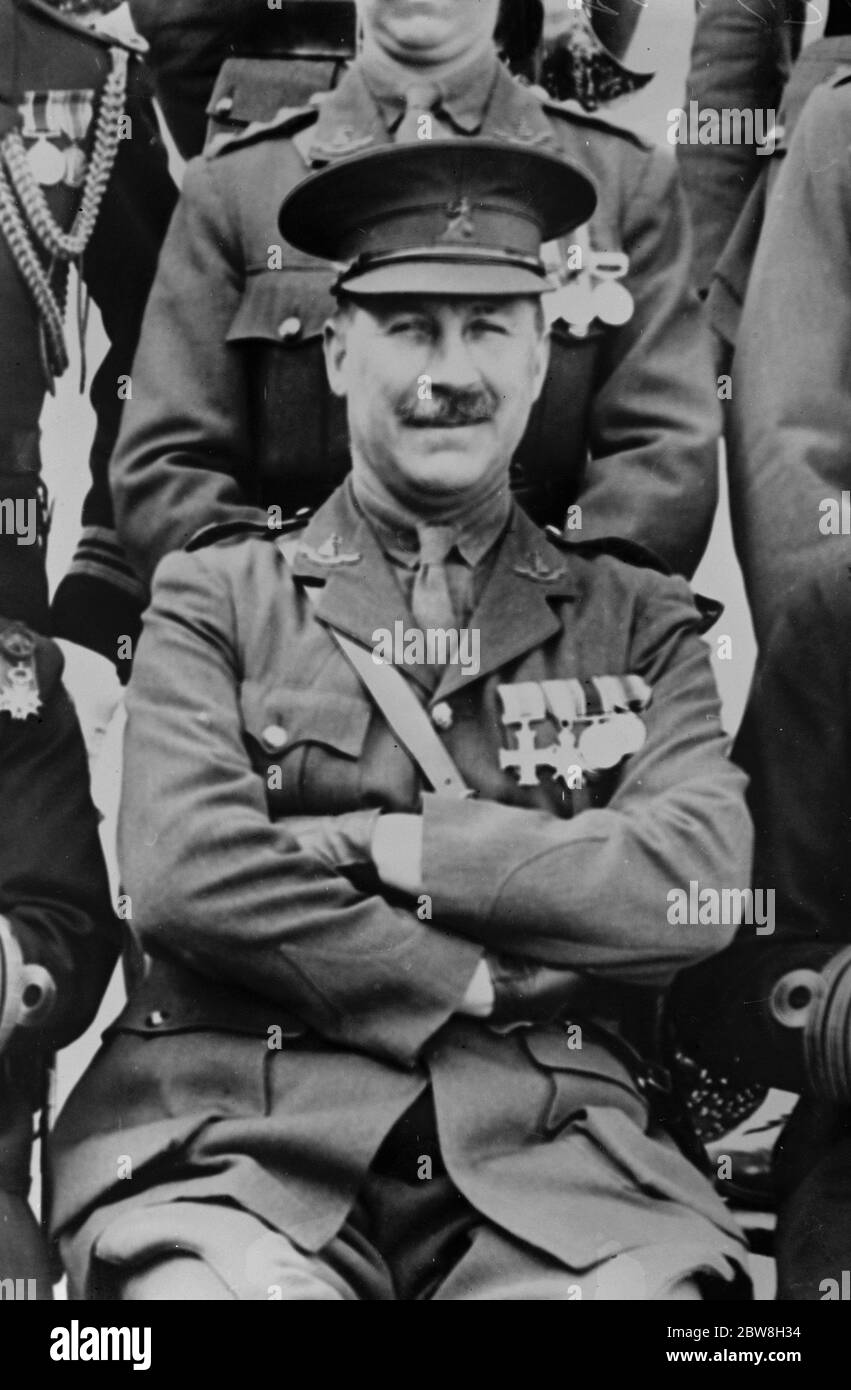 Maggiore N P Shand , M C (sopravvissuto a Kut ) che è stato promosso a Lt col , e al comando del 2° Reggimento di BN Norfolk , a Devonport . Gennaio 1933 Foto Stock