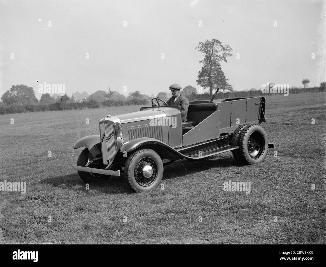 Un trattore da golf Pattison Bedford pronto per il taglio dell'erba . 1937 Foto Stock