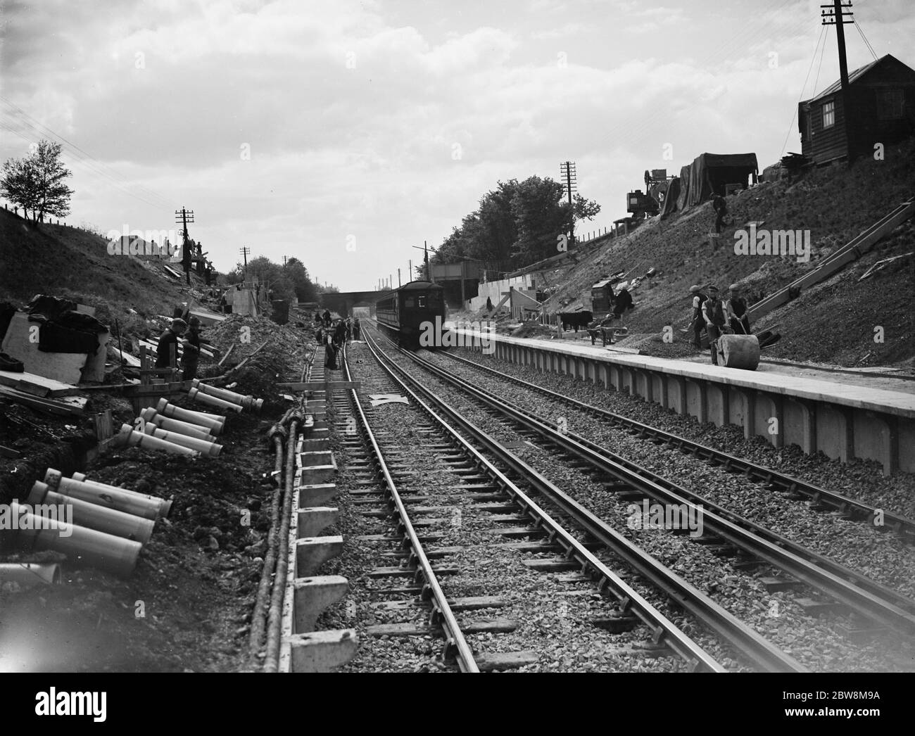 Lavori in corso presso la nuova stazione di Albany Park . 1935 Foto Stock
