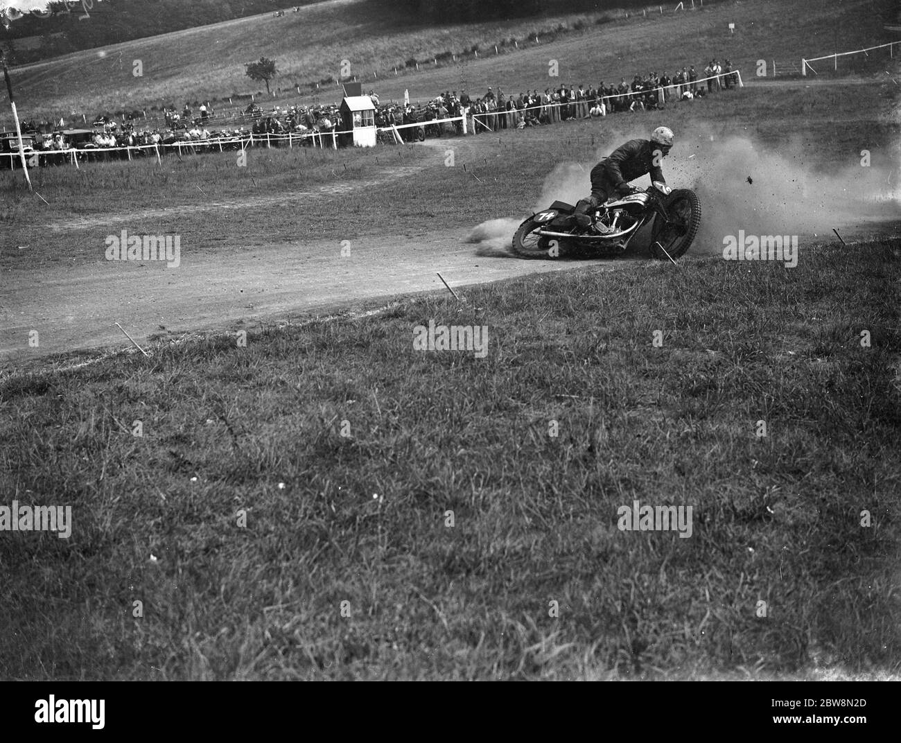 Corse in moto - crash a velocità . 1935 Foto Stock