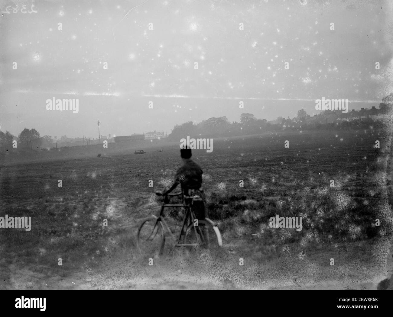 Guardando su campi aperti , Longlands , Sidcup , Kent . 1935 Foto Stock