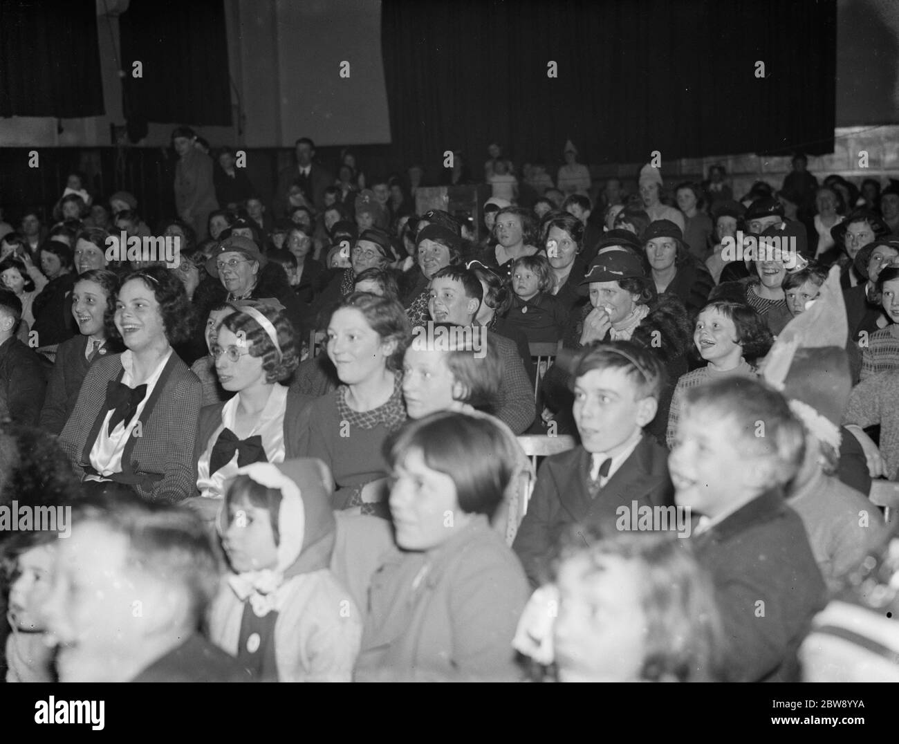 L' Orpington Parents Association intrattenimento per bambini . 1936 Foto Stock