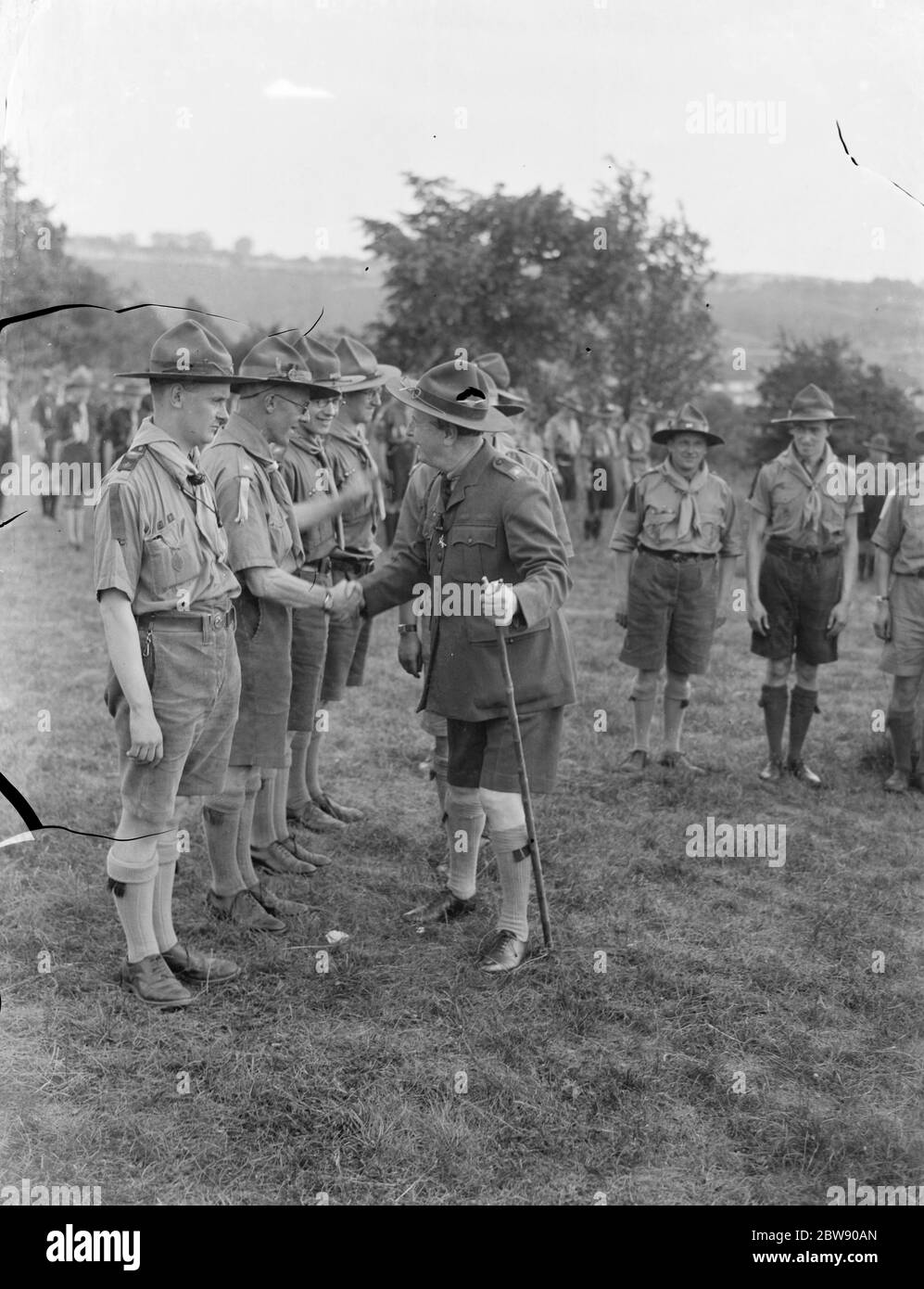 Ispezione Kent Scouts in preparazione del 5° World Scout Jamboree in Olanda che si svolge più tardi nel corso dell'anno . 6 giugno 1937 Foto Stock