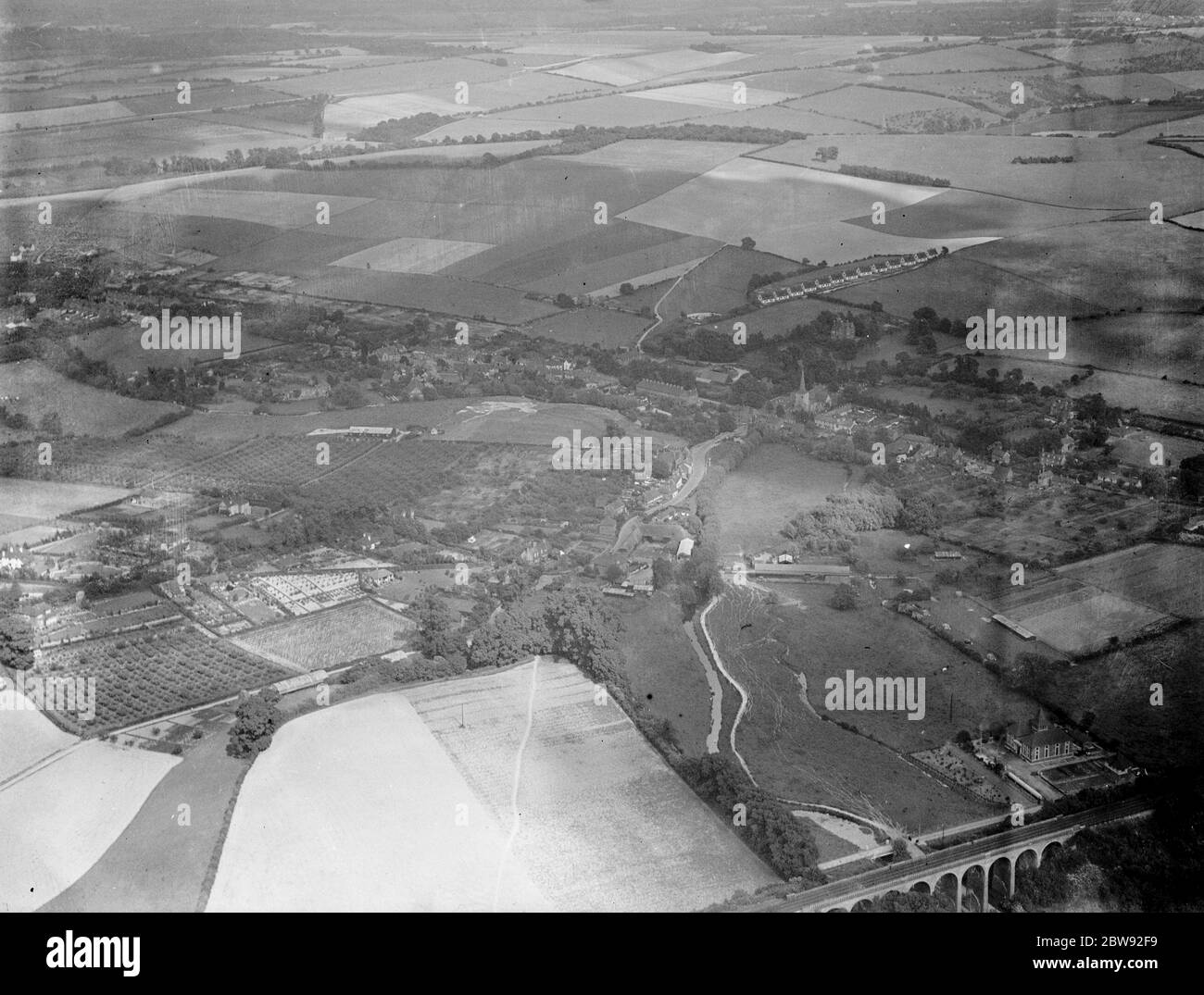 Una veduta aerea di Eynsford , Kent . 1939 . Foto Stock