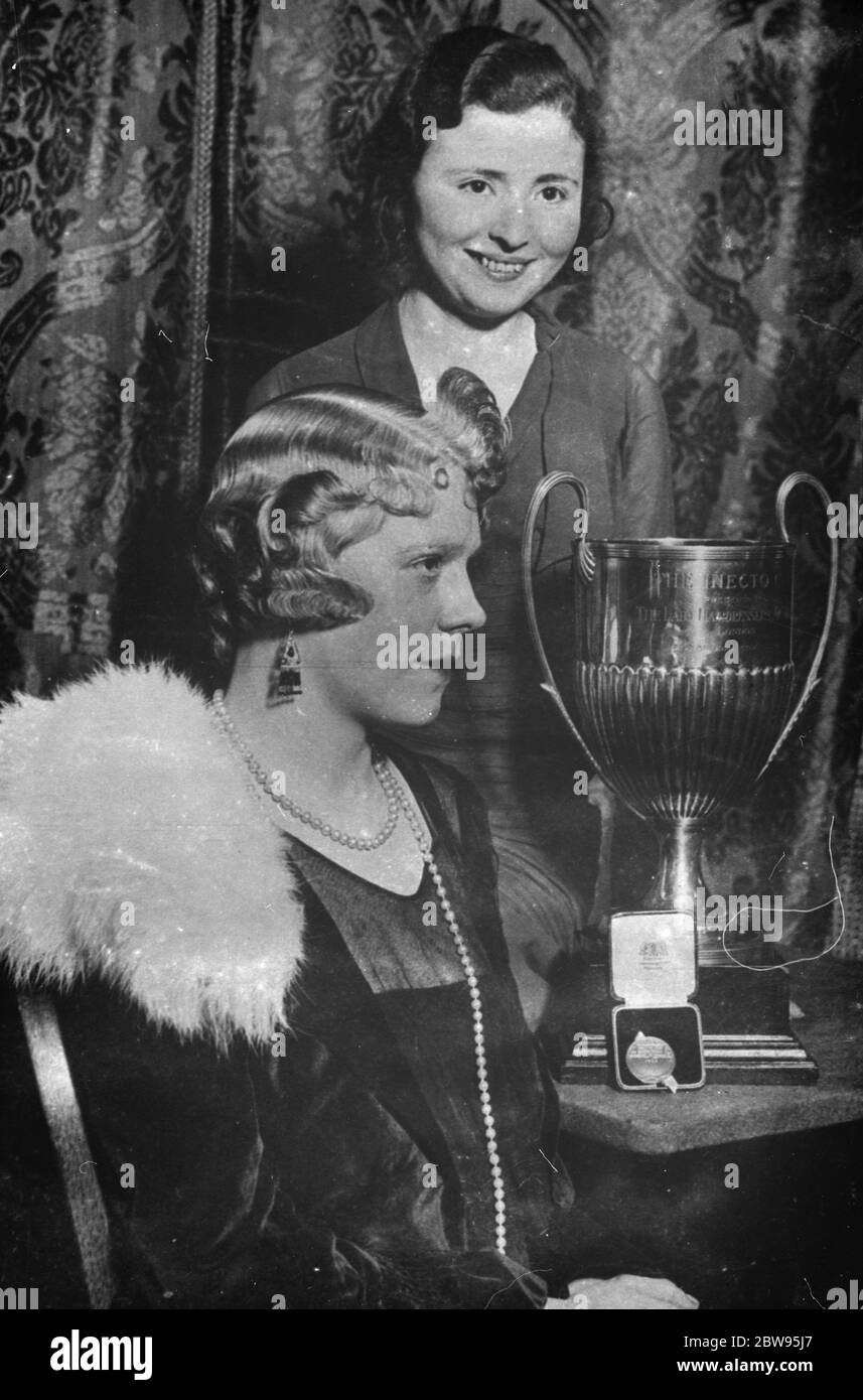 Capo del campionato del fiume su corso di barca sul Tamigi . 18 marzo 1932 Foto Stock