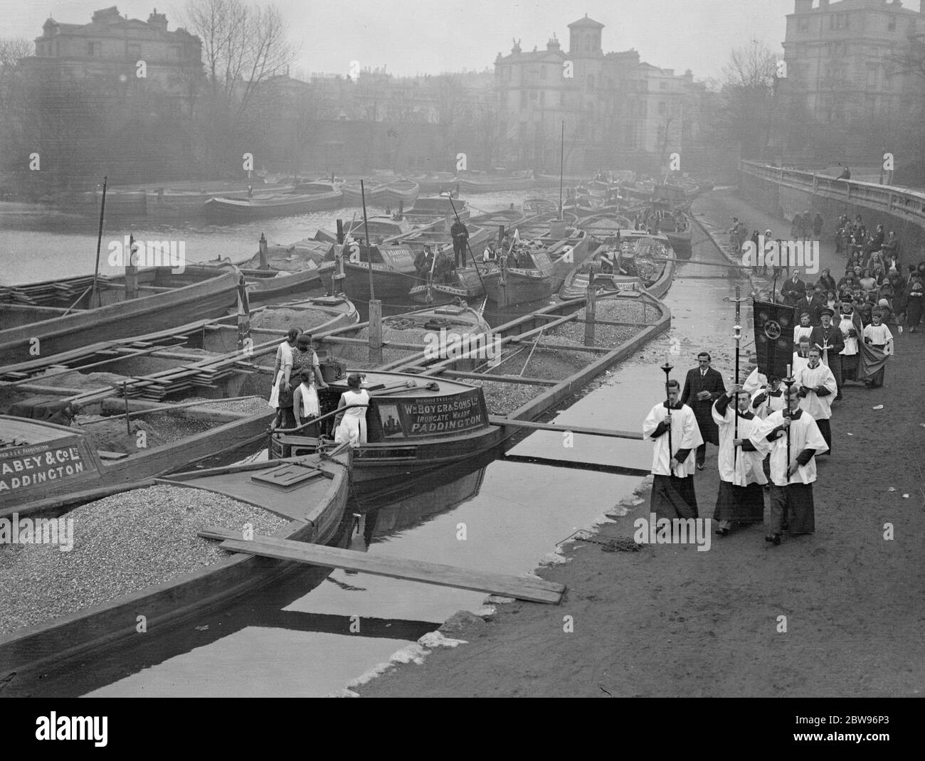 Servizio di Pasqua per le persone di chiatte di canale . 27 marzo 1932 Foto Stock