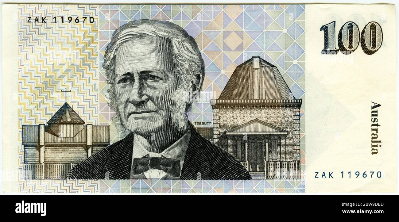 La nota bancaria australiana da 100 dollari con John Tebbutt (1834 – 1916), un astronomo australiano, famoso per aver scoperto la "Grande Cometa del 1861". Foto Stock