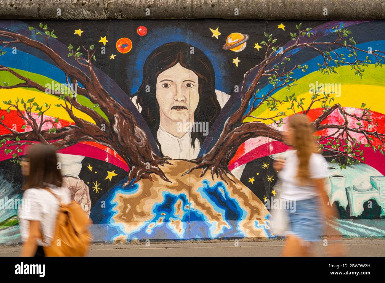 Graffiti alla East Side Gallery, Berlino, Germania, Europa, Europa occidentale Foto Stock