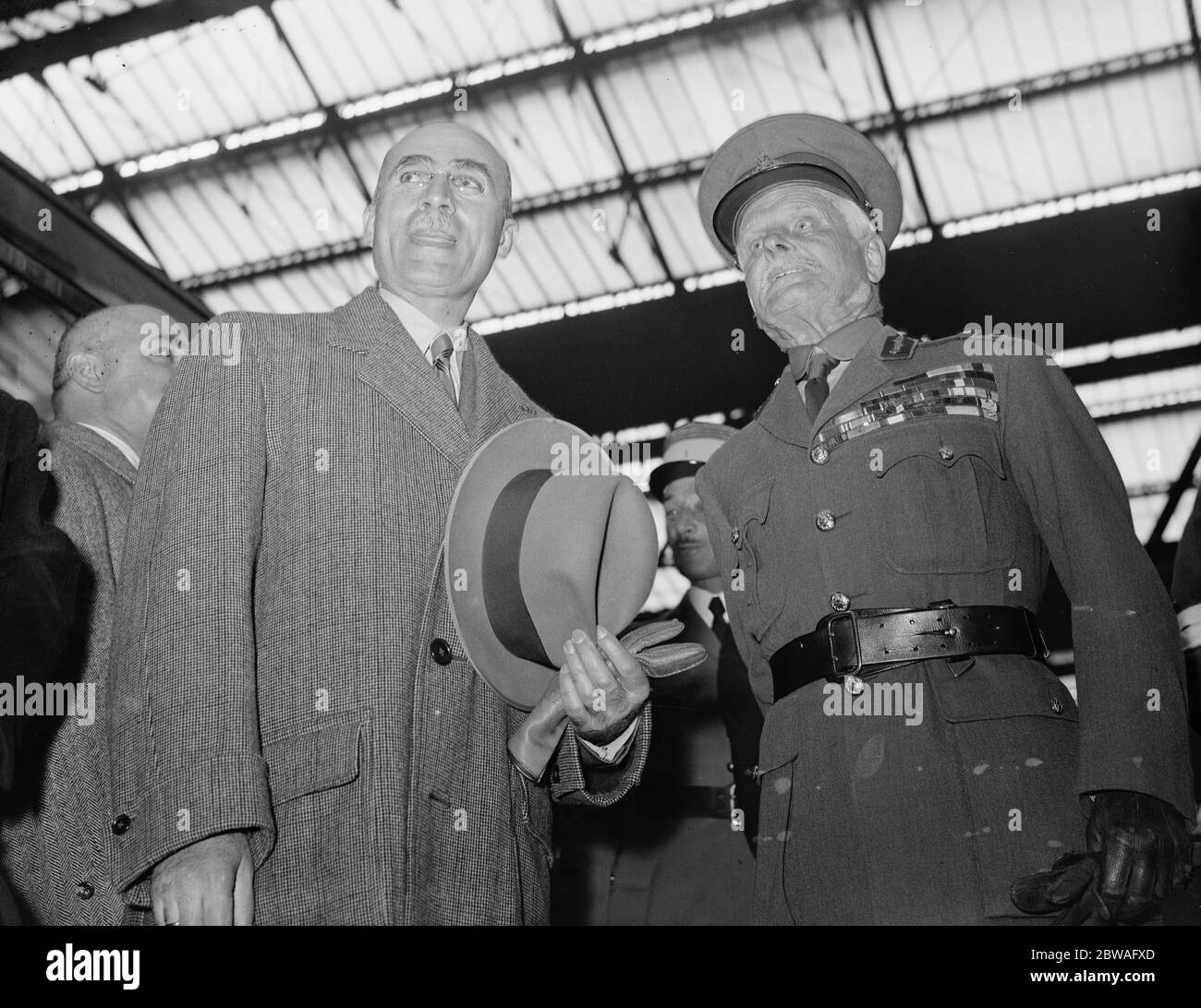 A Waterloo General Orbay (Missione militare Turca) e Field Marshal Lord Birdwood 3 ottobre 1939 Foto Stock
