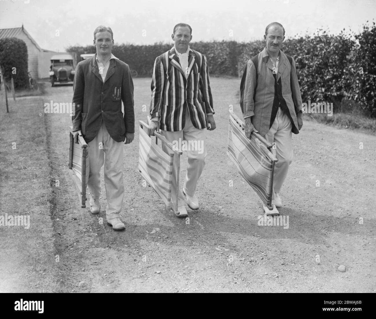 Sir Archibald Weigals settimana di cricket a Spa i giocatori dilettanti di Notts B H Dowson , J e Greenwood (giocatore internazionale di rugby ) , e A L Ashwell 1925 Foto Stock