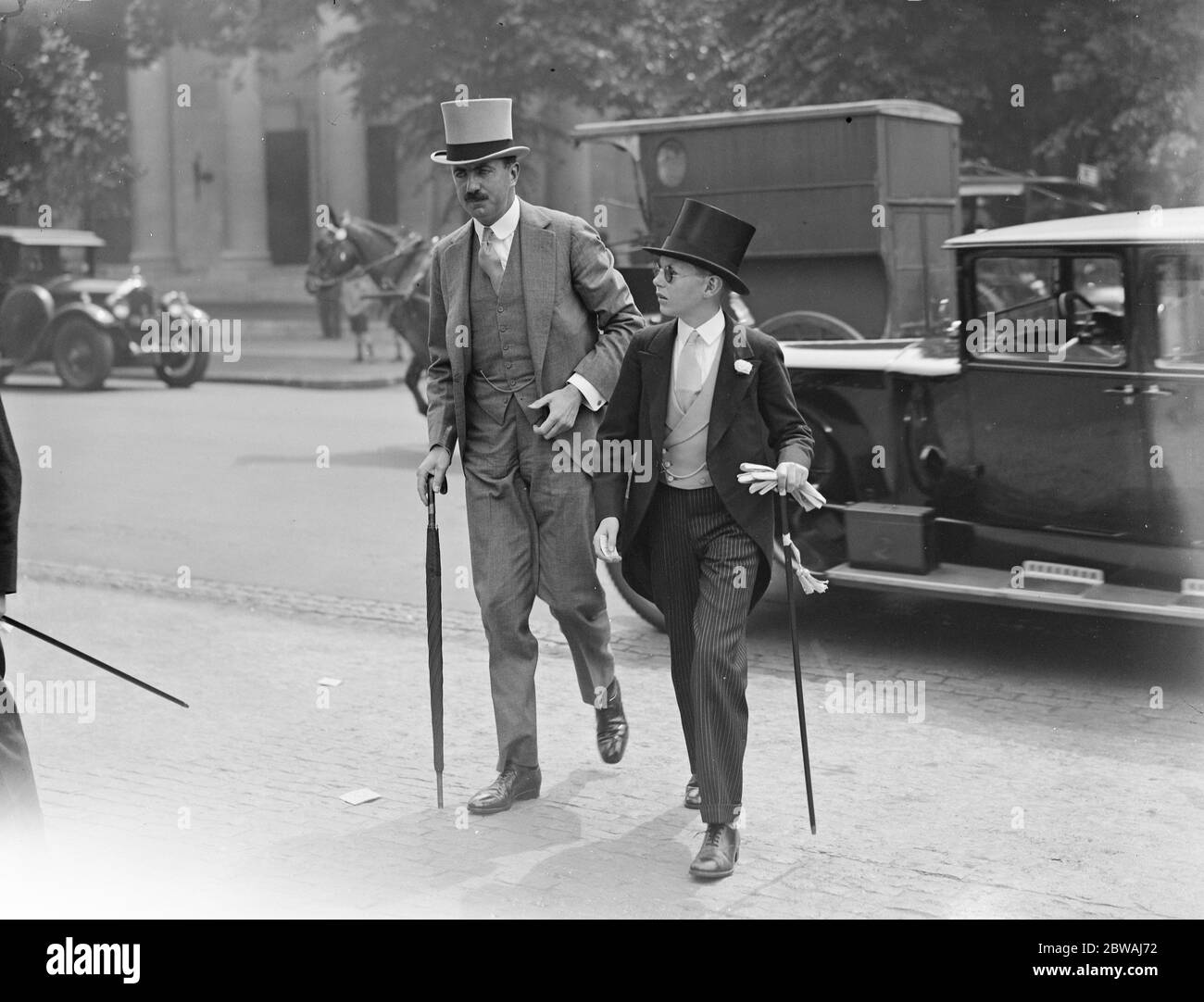 Eton contro Harrow a Lords . Lord Stanley e suo figlio , Hon Richard Stanley . 10 luglio 1931 Foto Stock