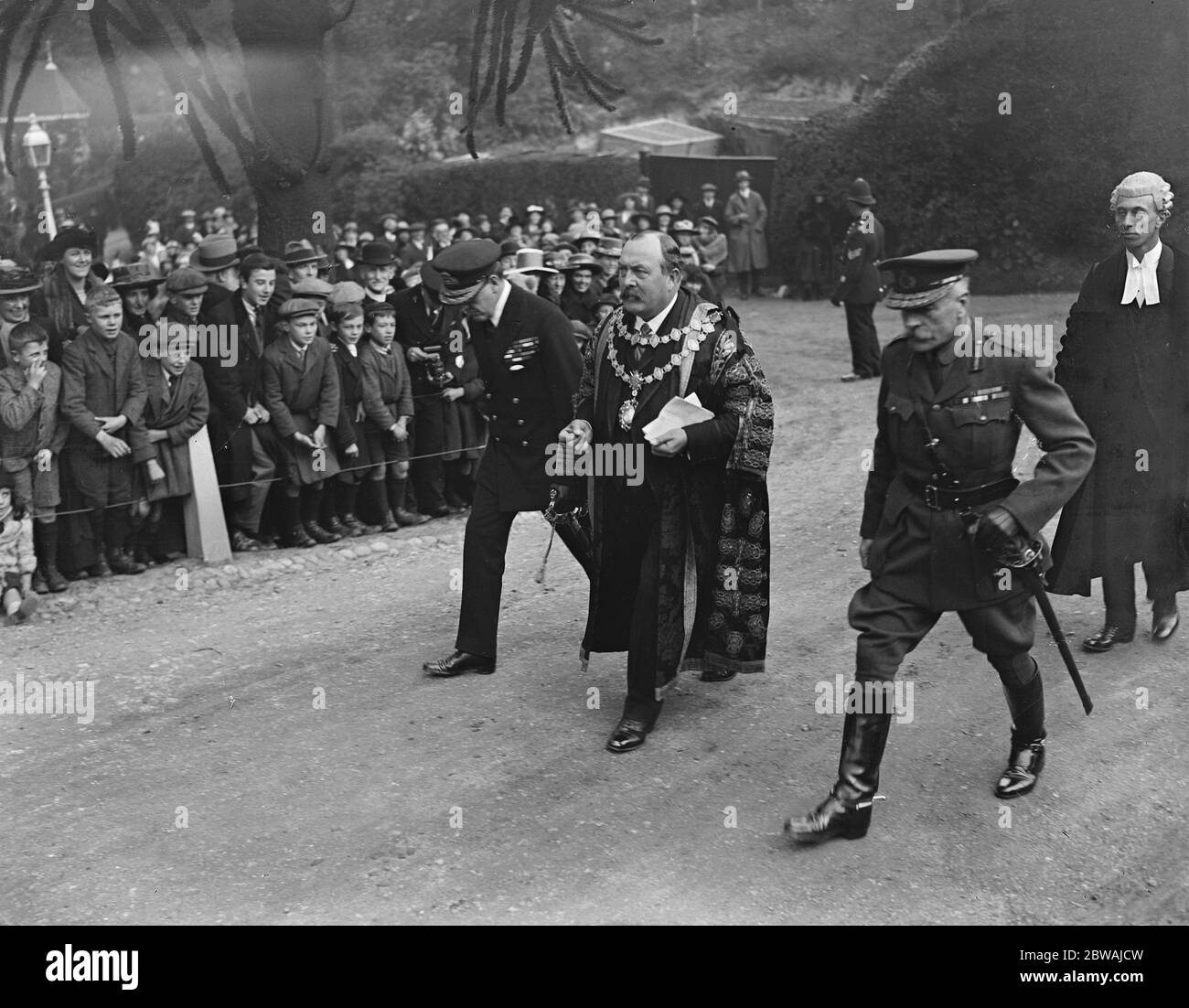 Earl s Haig e Beatty ricevono la libertà di Bournemouth con il Sindaco 30 ottobre 1919 Foto Stock