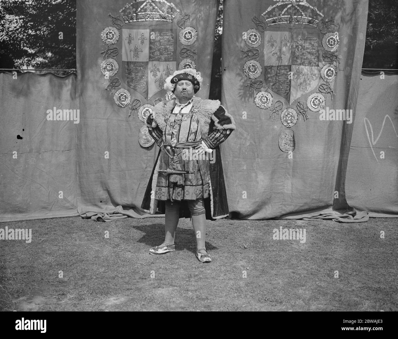 Henry VIII da un cast di tutte le donne , a Westerham , Miss Gurney Fox come ' Henry VIII ' 1924 Foto Stock