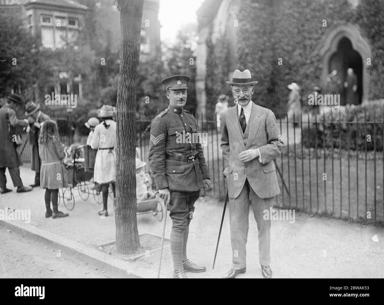 Il signor Harrington Moore e il figlio del club automobilistico Foto Stock