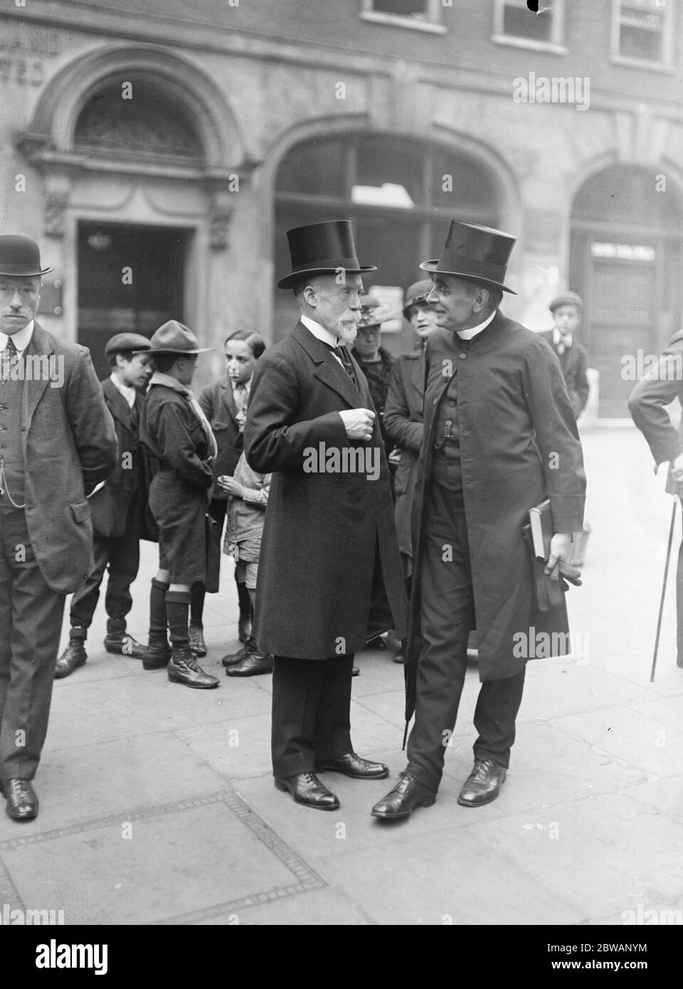 Laurence Ginnell 1 settembre 1919 Laurence Ginnell è stato un politico nazionalista irlandese, avvocato e parlamentare. Alle elezioni generali del 1918 fu eletto per Sinn FŽin Foto Stock