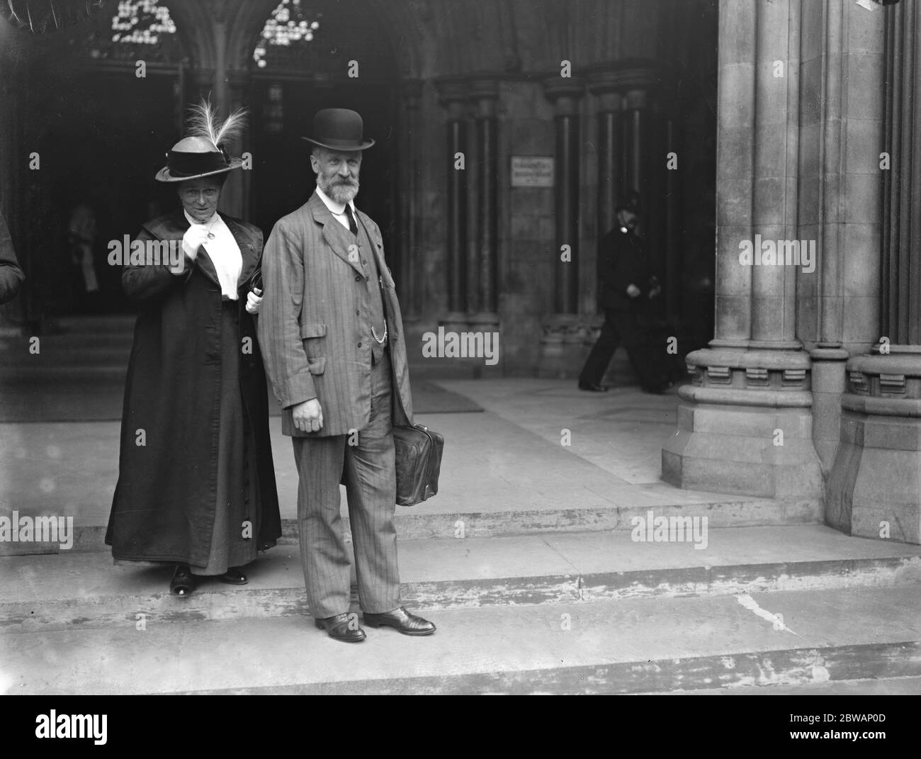 Ex ispettore Syme . Il caso di John Syme lo rese famoso negli anni '10-1920. Fu il fondatore dell'Unione Nazionale di polizia e funzionari delle prigioni nel gennaio 1914 . Questa organizzazione è stata precedentemente chiamata la John Syme League creata nel 1913 come parte della sua campagna per cancellare il suo nome e per pubblicizzare le lamentele degli ufficiali. Foto Stock