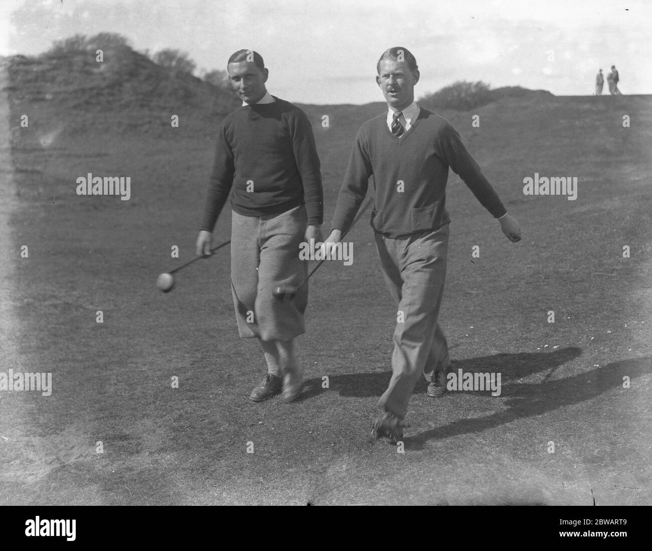 Partita di golf di Varsity a Burnham N Smithell - Inns (Oxford) e P W Marshal (Cambridge) anni '30 Foto Stock