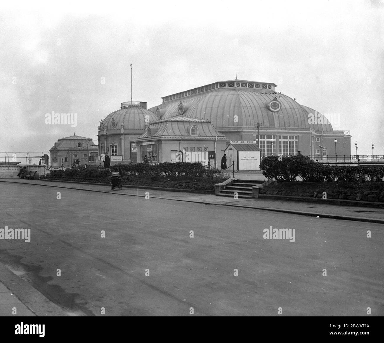Il nuovo padiglione per concerti , Worthing Seafront , West Sussex Coast . 1926 Foto Stock