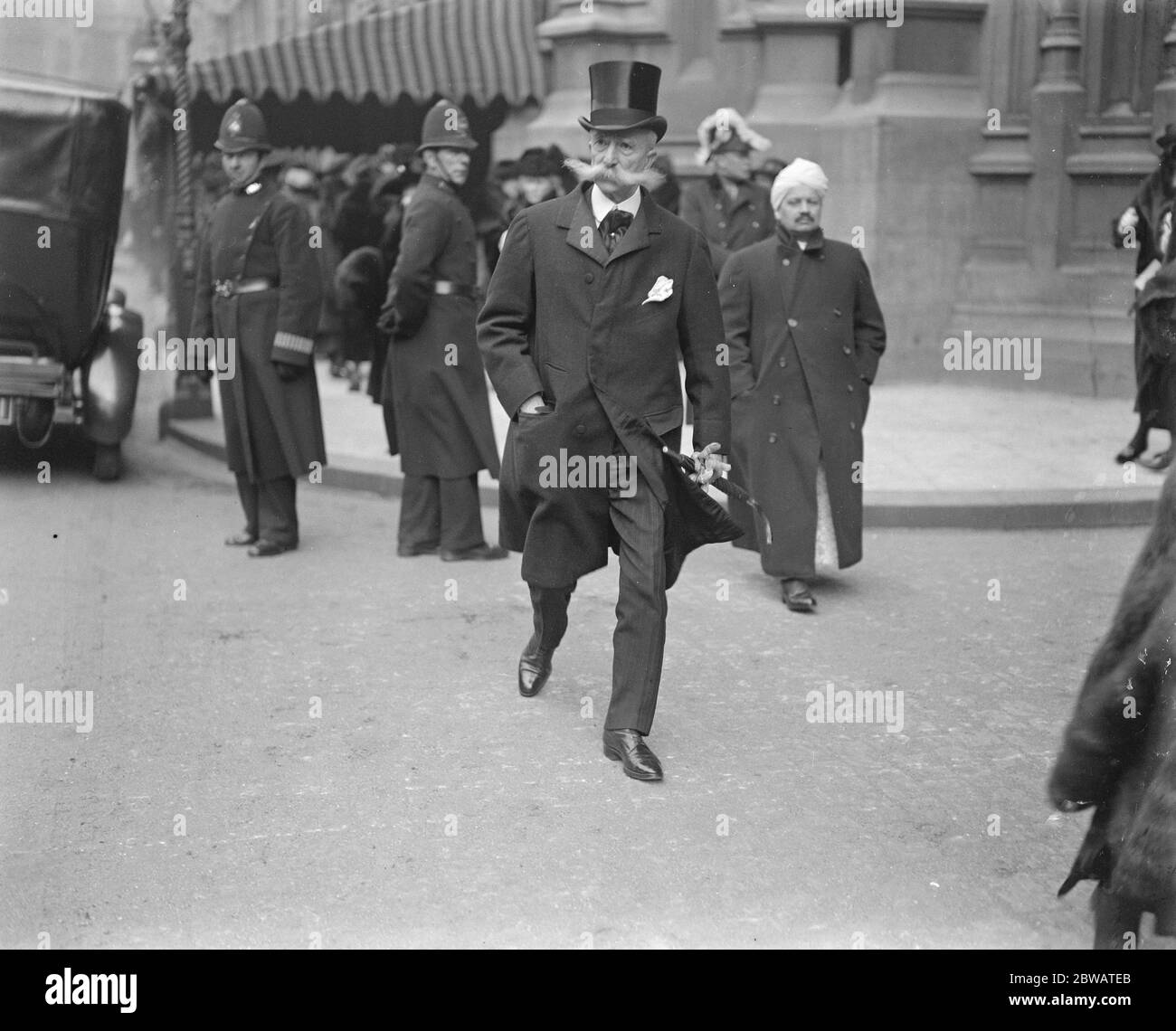 Apertura di Stato del Parlamento Lord Wyfold lasciare la Camera dei Lord 7 febbraio 1922 Foto Stock