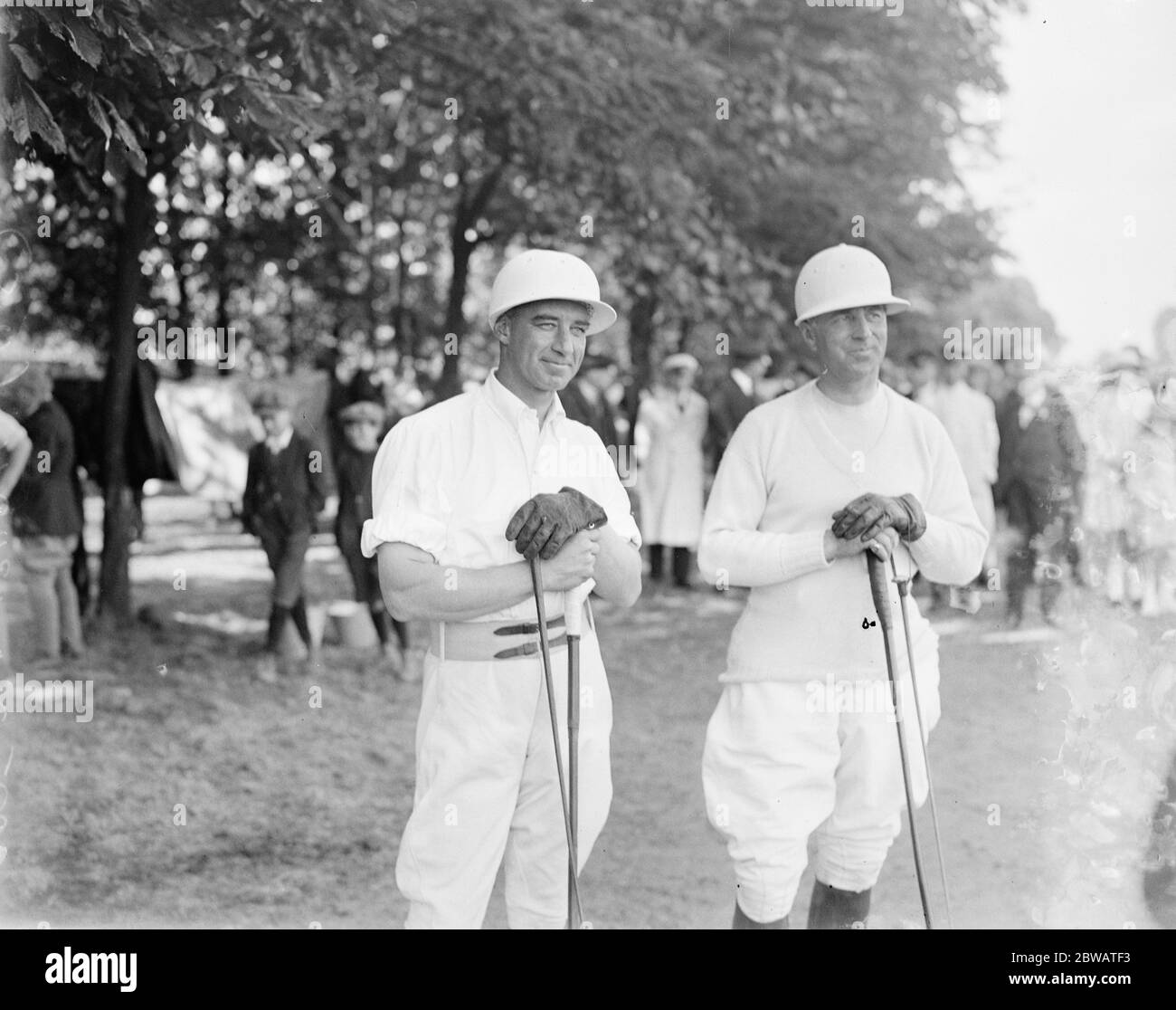I giocatori di polo americani Capitano Devereux Milburn ( a sinistra ) e Stoddard 1921 Foto Stock