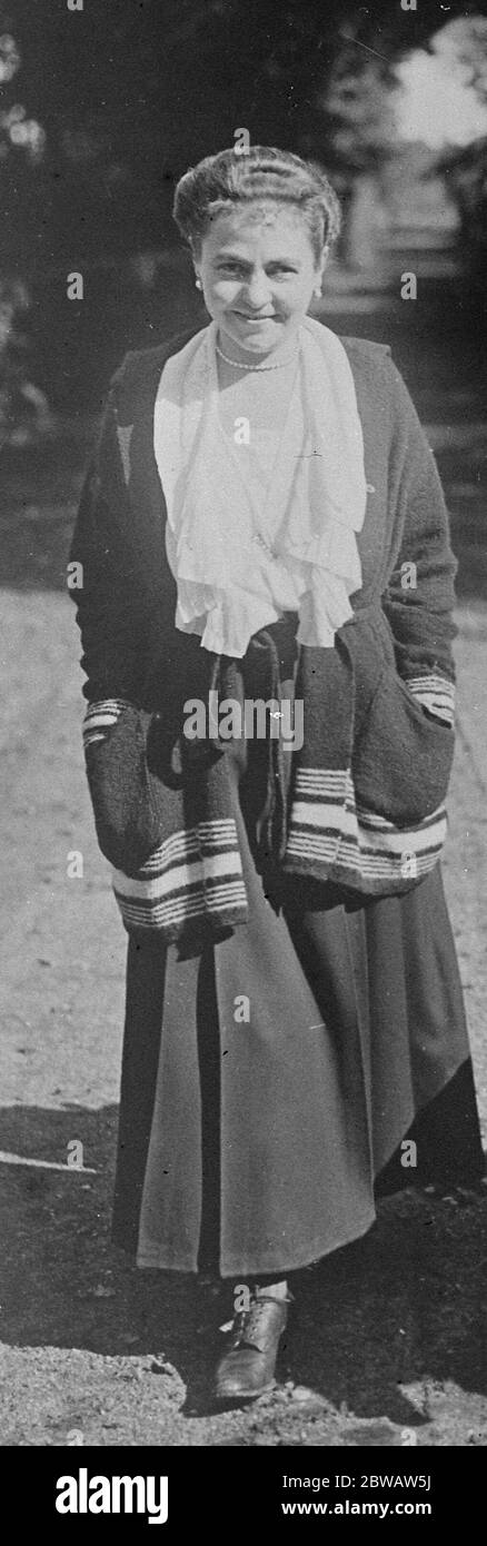 Ultima foto della ex-Kaiser sposa Principessa Hermine , di Reuss che sposerà l'ex kaiser Wilhelm II , fotografata questa settimana il 29 settembre 1922 Foto Stock
