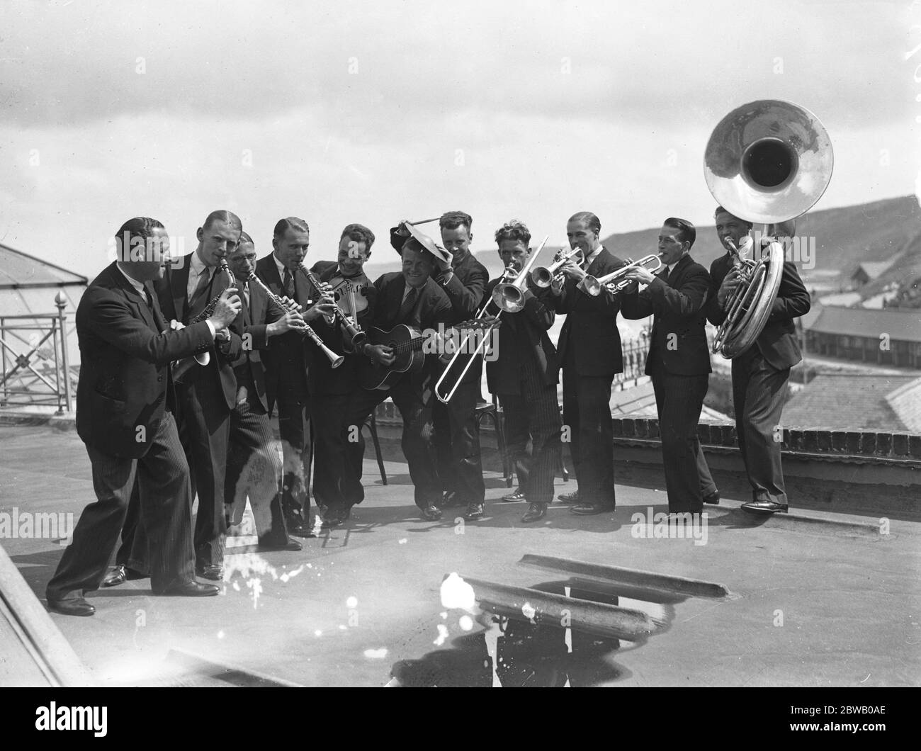 Raymon Newton ( a sinistra ) e la sua band a Scarborough , Yorkshire . 24 giugno 1931 Foto Stock