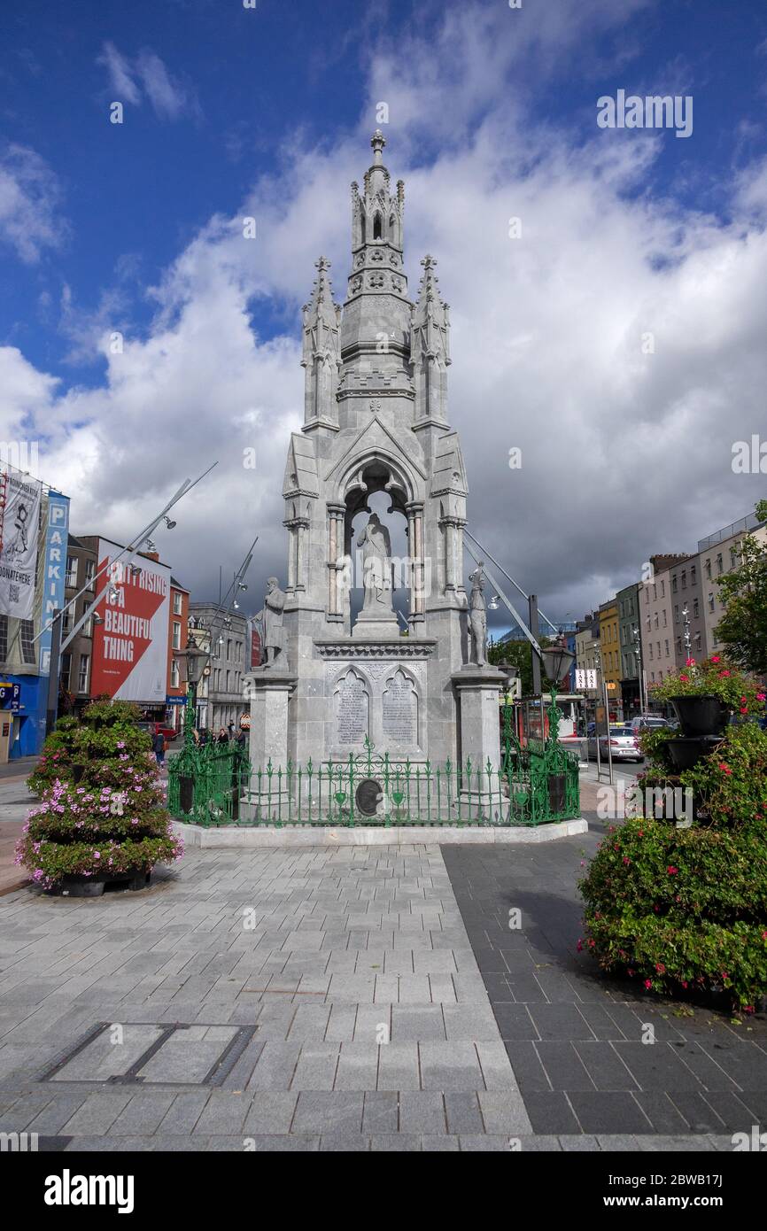 Il Monumento Nazionale a Cork un Monumento in stile gotico irlandese che commemora le ribellioni irlandesi del 1906. Foto Stock