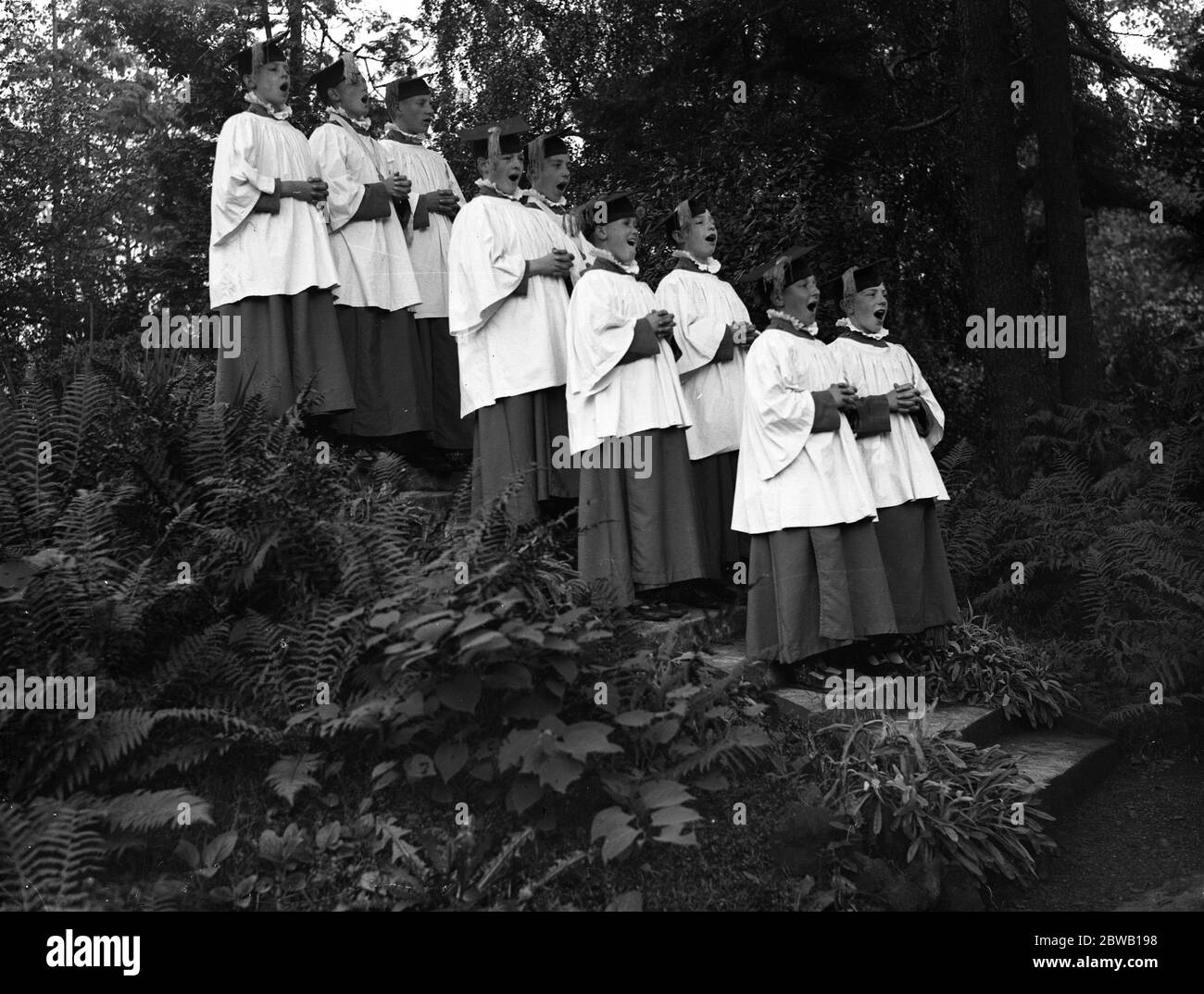 I ragazzi della Scuola di canto di Santa Maria degli Angeli , Highgate , Londra . 22 settembre 1936 Foto Stock